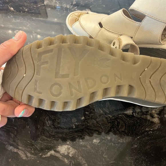 FLY London wedge shoes. Super comfortable quality leather with adjustable strap - Picture 3 of 6